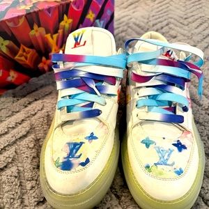Louis Vuitton sneakers for men multicolor size 44 genuine leather.